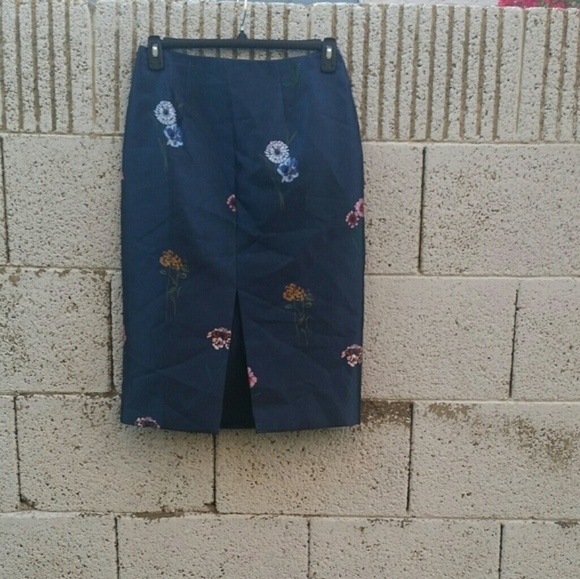 KEEPSAKE AFTER GLOW SKIRT floral - Picture 3 of 7